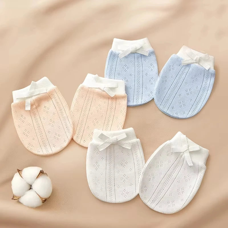Baby Scratch-Proof Gloves Newborn Breathable Pure Cotton Protective Gloves 0-6 M Baby Essentials Must-Haves for Boys & Girls