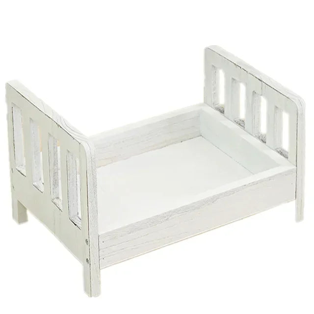 Infant Posing Sofa Retro Wood Bed Newborn Photography Props Detachable Background Baby Growth Memorial For Baby Boys Studio Use